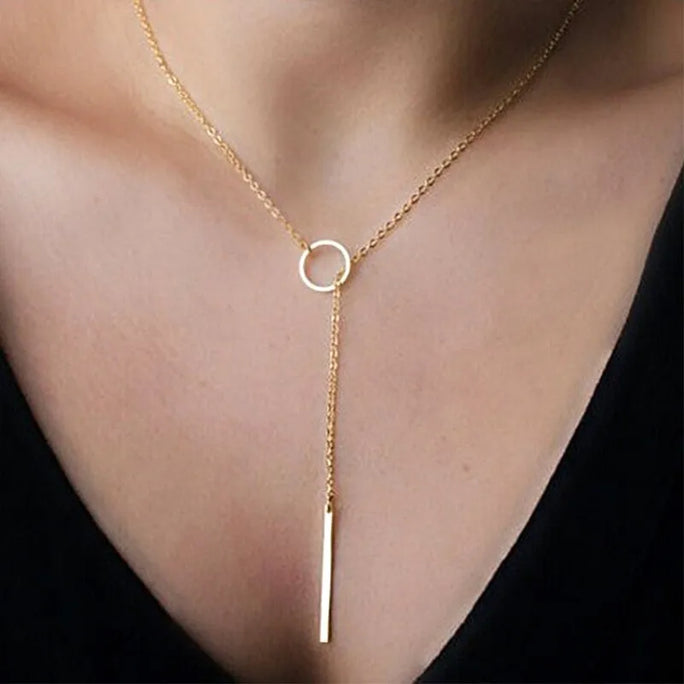 Minimalist Round Pendant Necklace